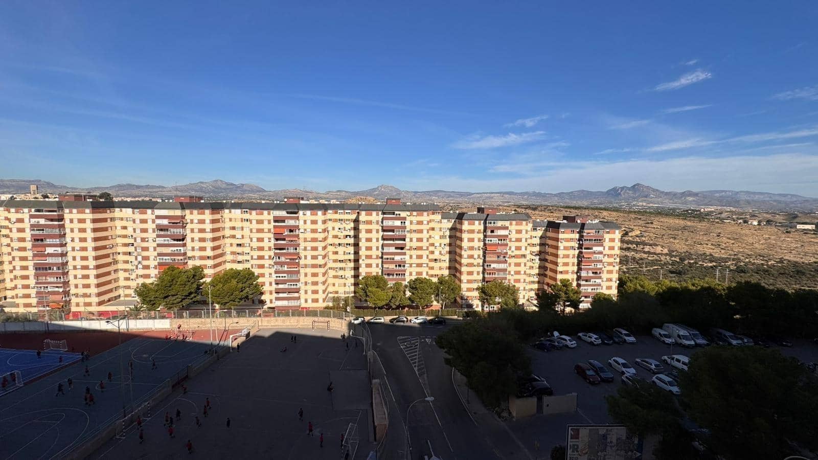 3 soveværelse Lejlighed til salg i Alicante by - € 170.000 (Ref: 10139751)