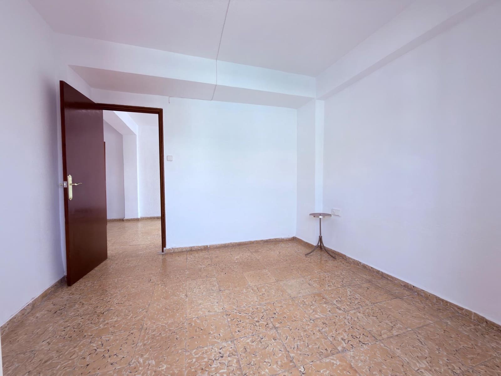 3 makuuhuone Asunto myytävänä paikassa Alicante kaupunki - 139 000 € (Ref: 10139756)