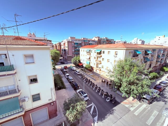 3 soverom Leilighet til salgs i Alicante by - € 139 000 (Ref: 10139756)