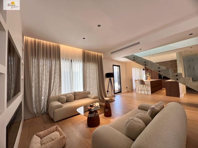 4 Zimmer Villa zu verkaufen in Algemesí mit Pool - 975.000 € (Ref: 10142653)