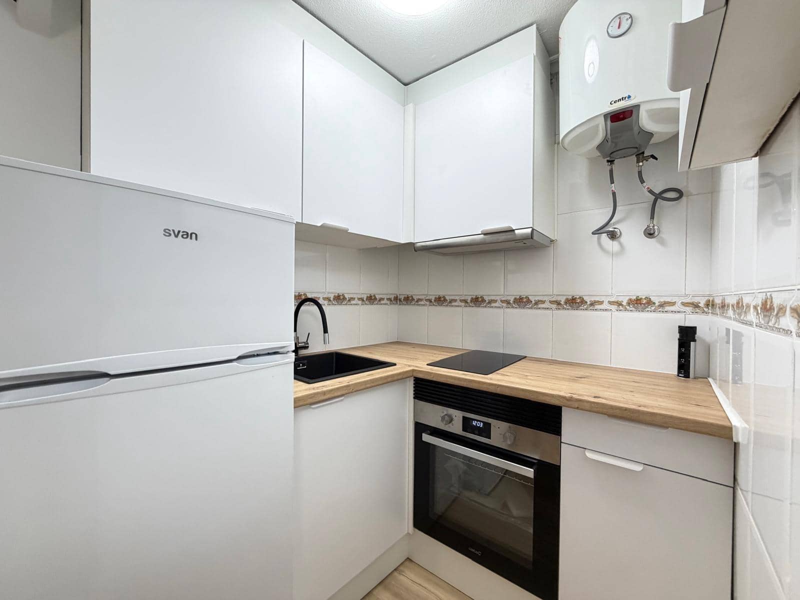 Apartamento de 1 habitación en Torrevieja en venta - 129.900 € (Ref: 10147163)