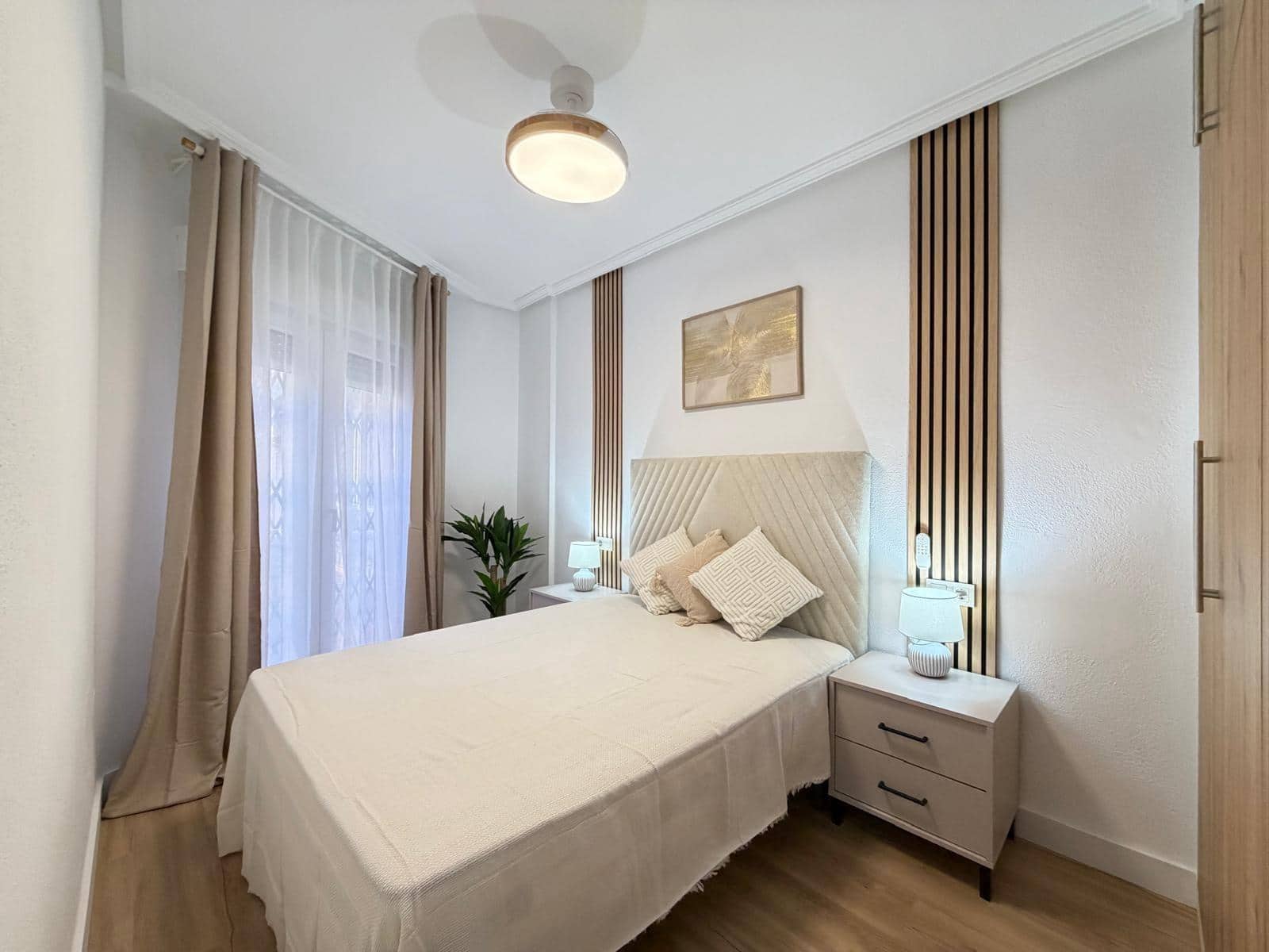 Apartamento de 1 habitación en Torrevieja en venta - 129.900 € (Ref: 10147163)