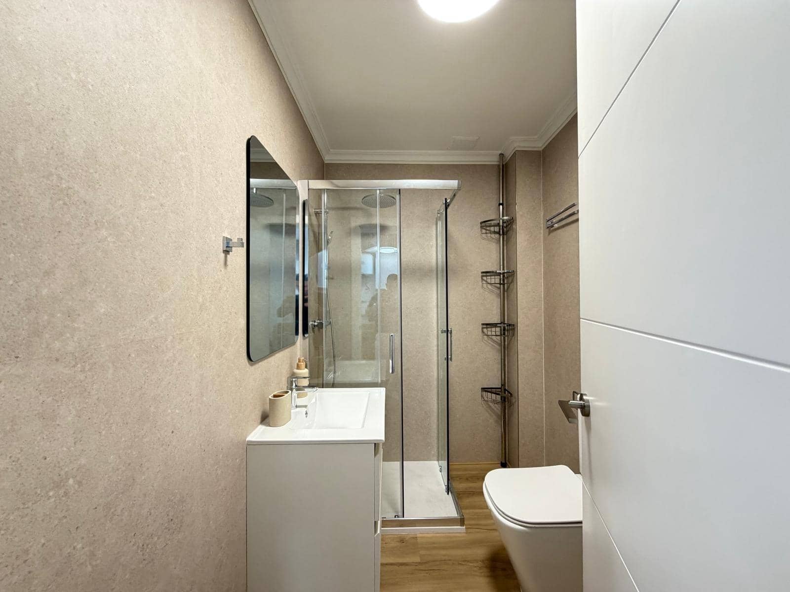 Apartamento de 1 habitación en Torrevieja en venta - 129.900 € (Ref: 10147163)