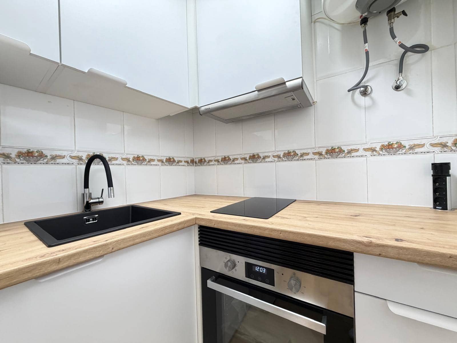 Apartamento de 1 habitación en Torrevieja en venta - 129.900 € (Ref: 10147163)