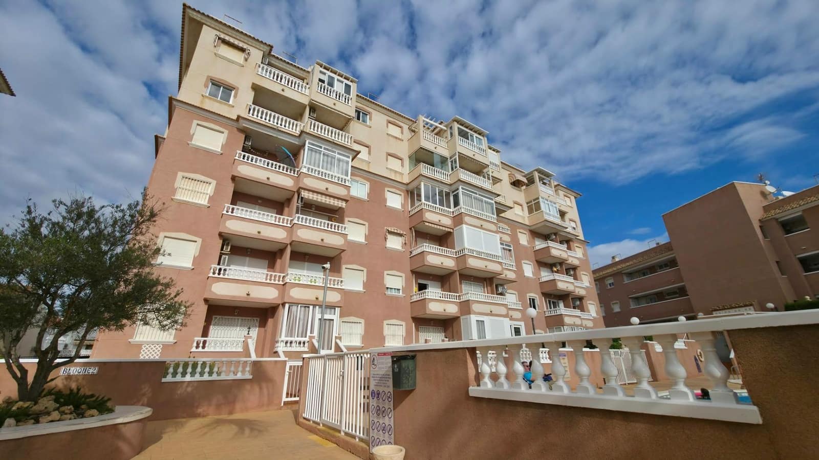 1 soverom Leilighet til salgs i Torrevieja med svømmebasseng - € 154 900 (Ref: 10148862)