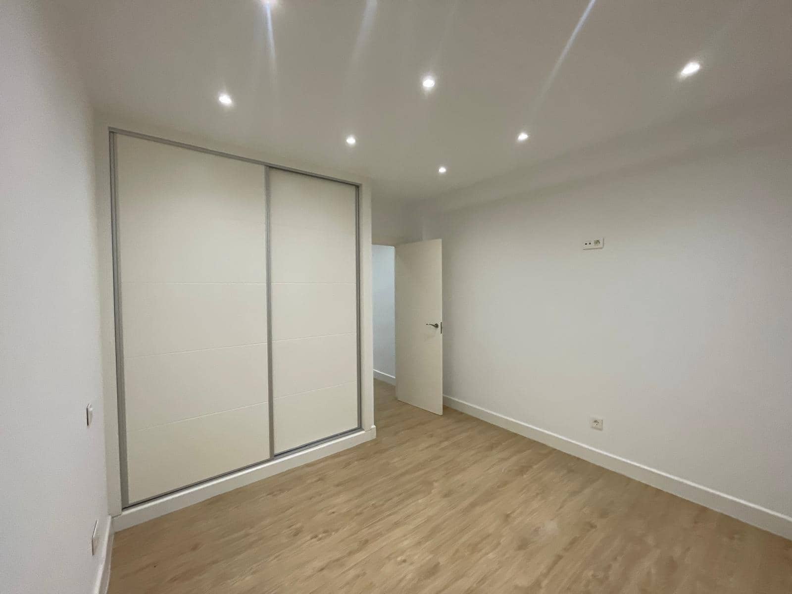 3 sovrum Lägenhet till salu i Madrid stad - 849 000 € (Ref: 10148864)