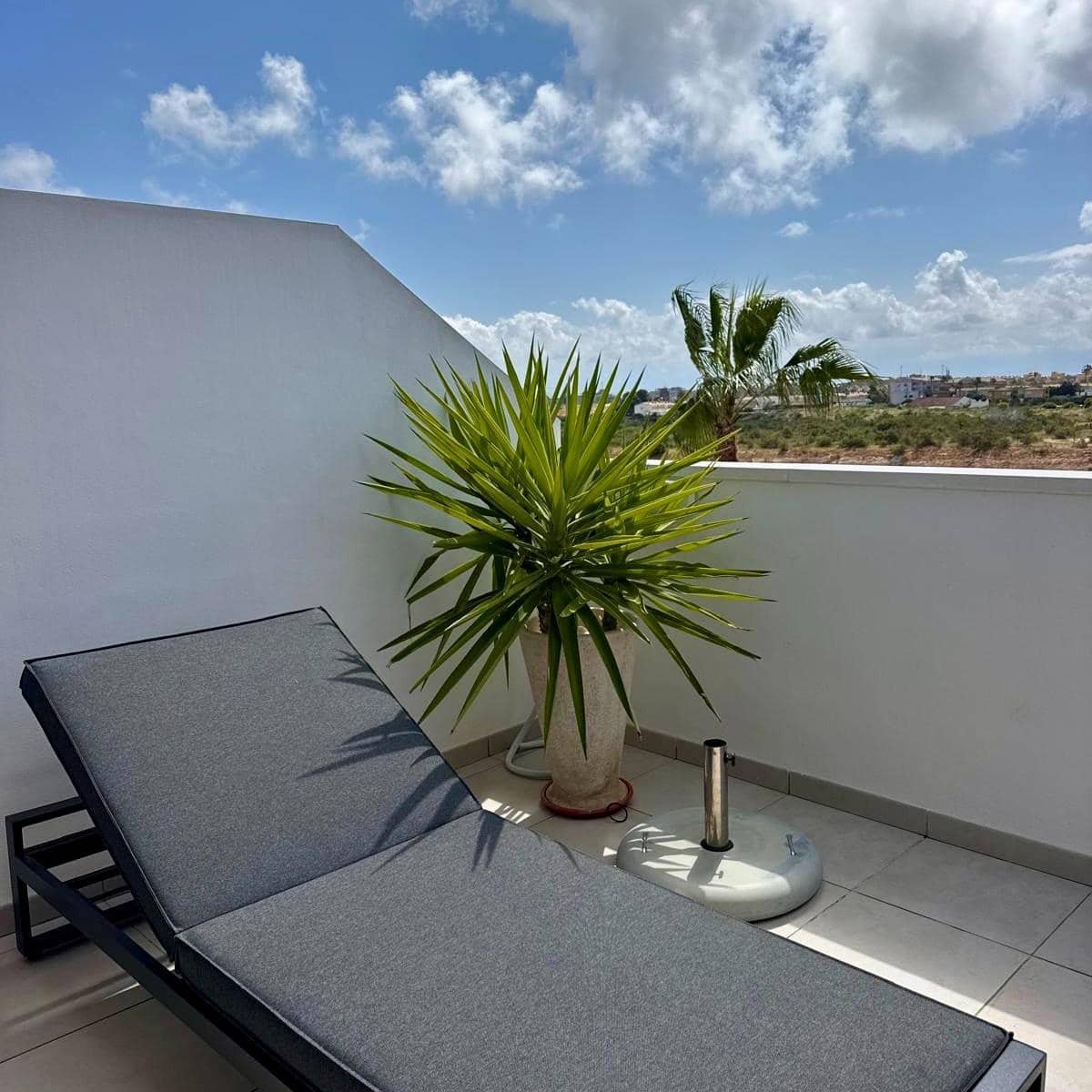 3 sypialnia Apartament na sprzedaż w Orihuela Costa z basenem garażem - 364 900 € (Ref: 10155313)
