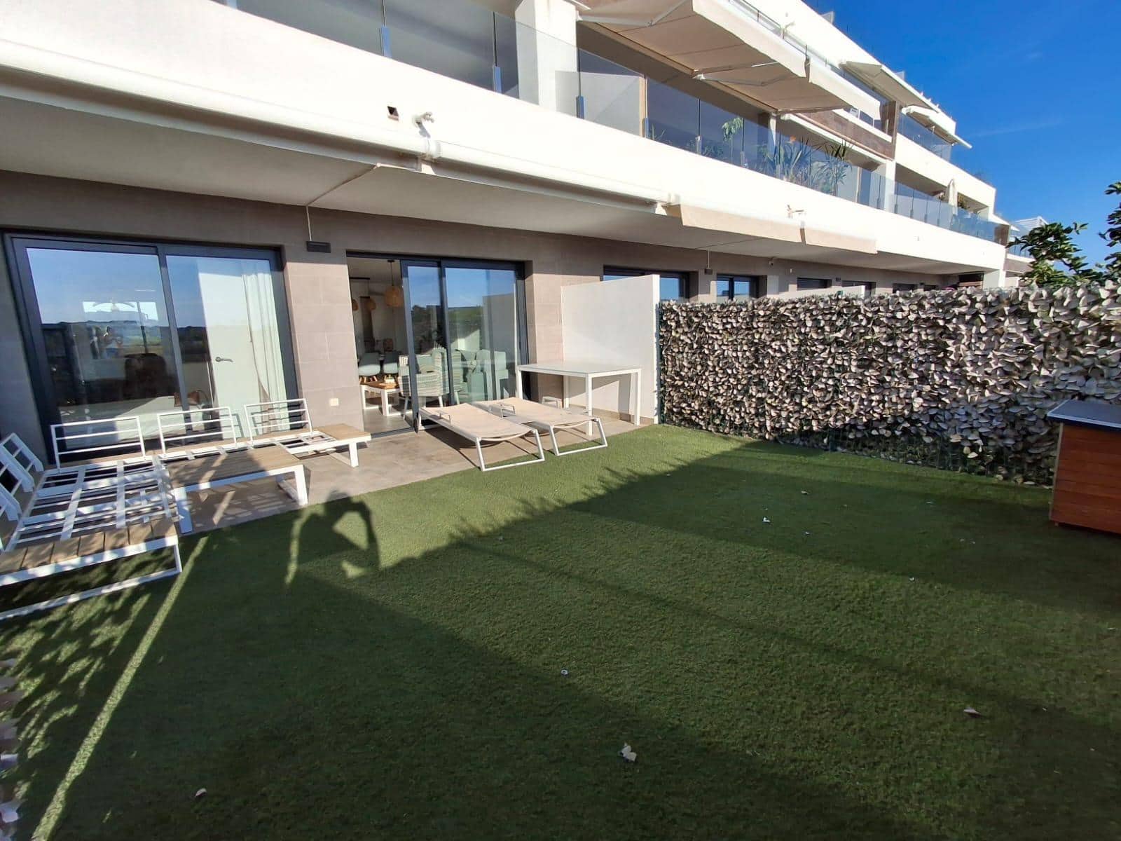 4 bedroom Apartment for sale in Finestrat with pool - € 490,000 (Ref: 10157974)