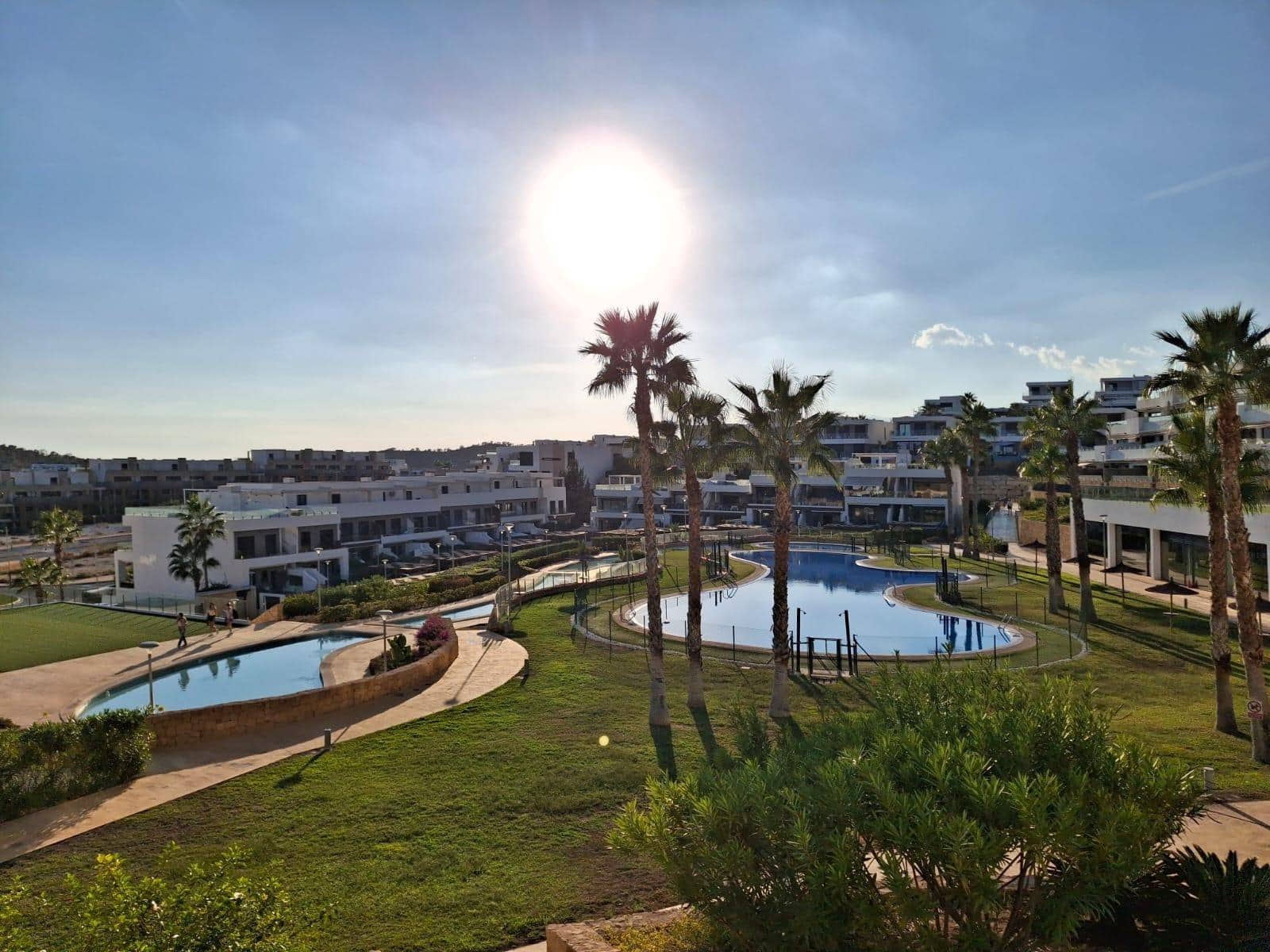 4 bedroom Apartment for sale in Finestrat with pool - € 490,000 (Ref: 10157974)