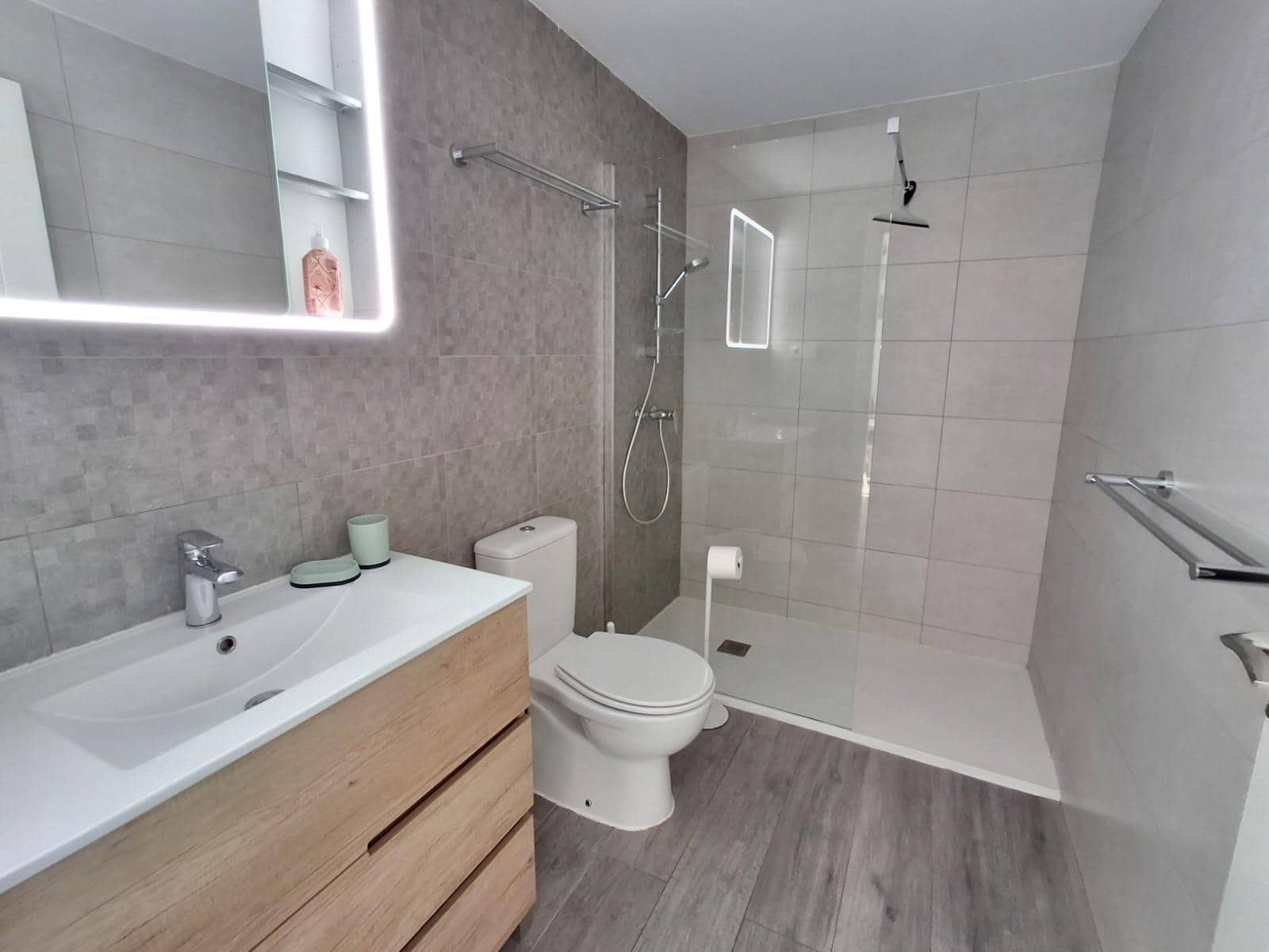 4 bedroom Apartment for sale in Finestrat with pool - € 490,000 (Ref: 10157974)