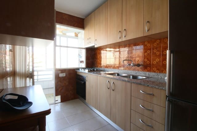 3 soverom Leilighet til salgs i Juan XXIII, Alicante by med garasje - € 120 000 (Ref: 10157975)