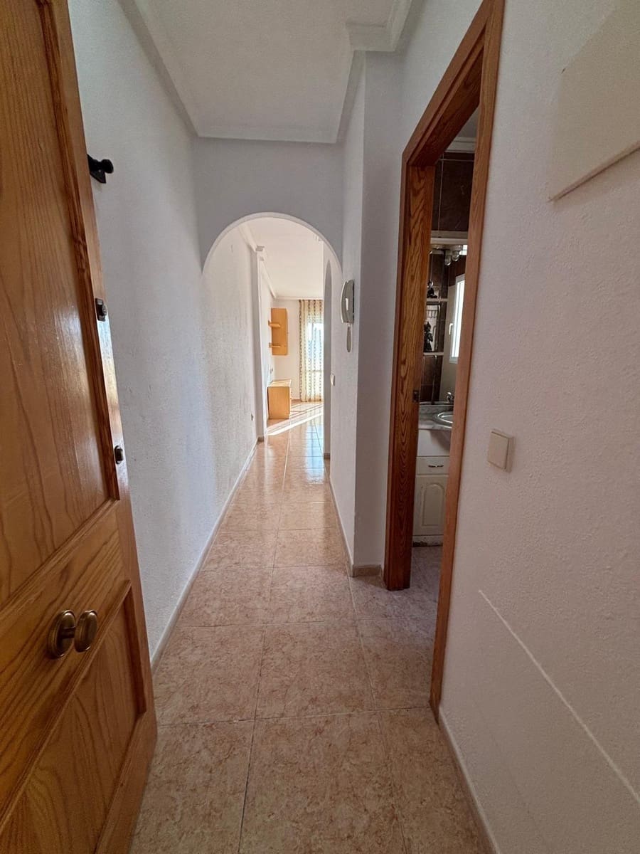 2 sypialnia Penthouse na sprzedaż w Torrevieja z basenem garażem - 137 900 € (Ref: 10159747)