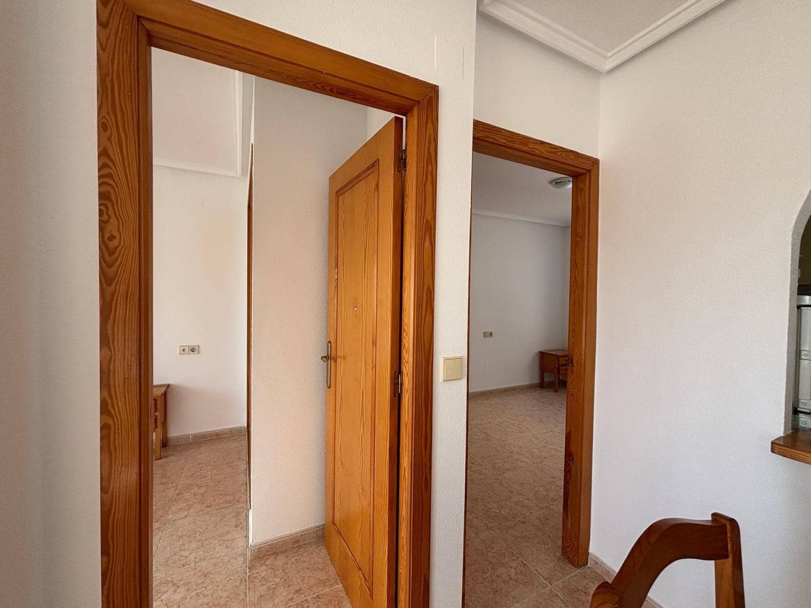 2 sypialnia Penthouse na sprzedaż w Torrevieja z basenem garażem - 137 900 € (Ref: 10159747)