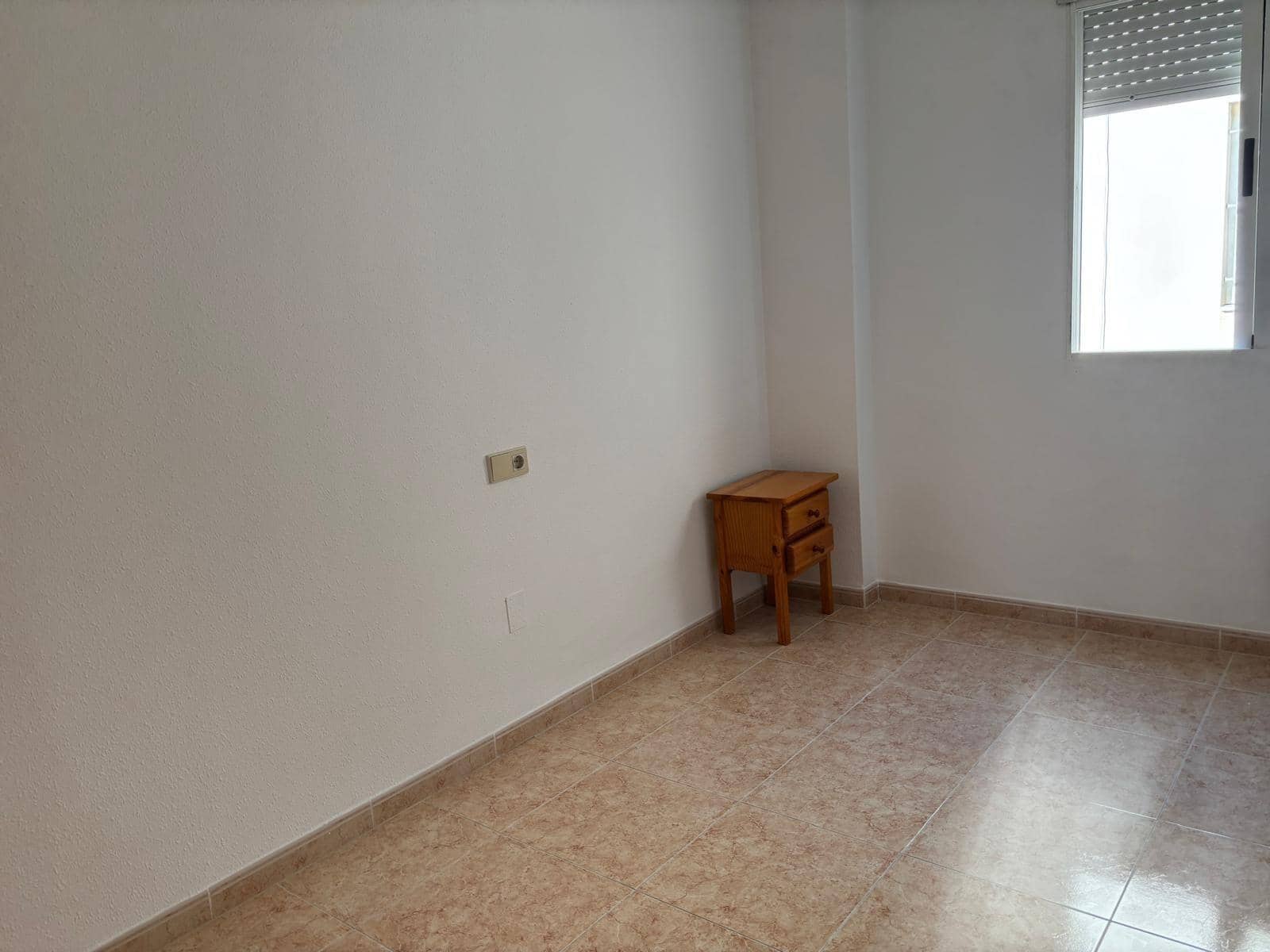 2 sypialnia Penthouse na sprzedaż w Torrevieja z basenem garażem - 137 900 € (Ref: 10159747)