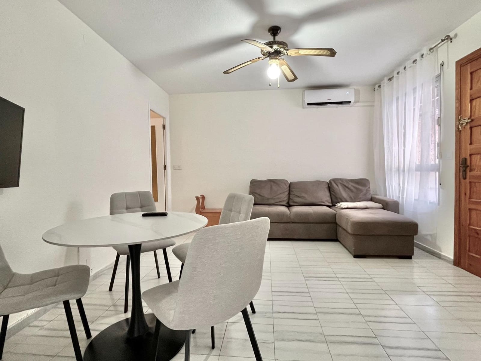 2 soverom Bungalow til salgs i Torrevieja - € 139 900 (Ref: 10161536)
