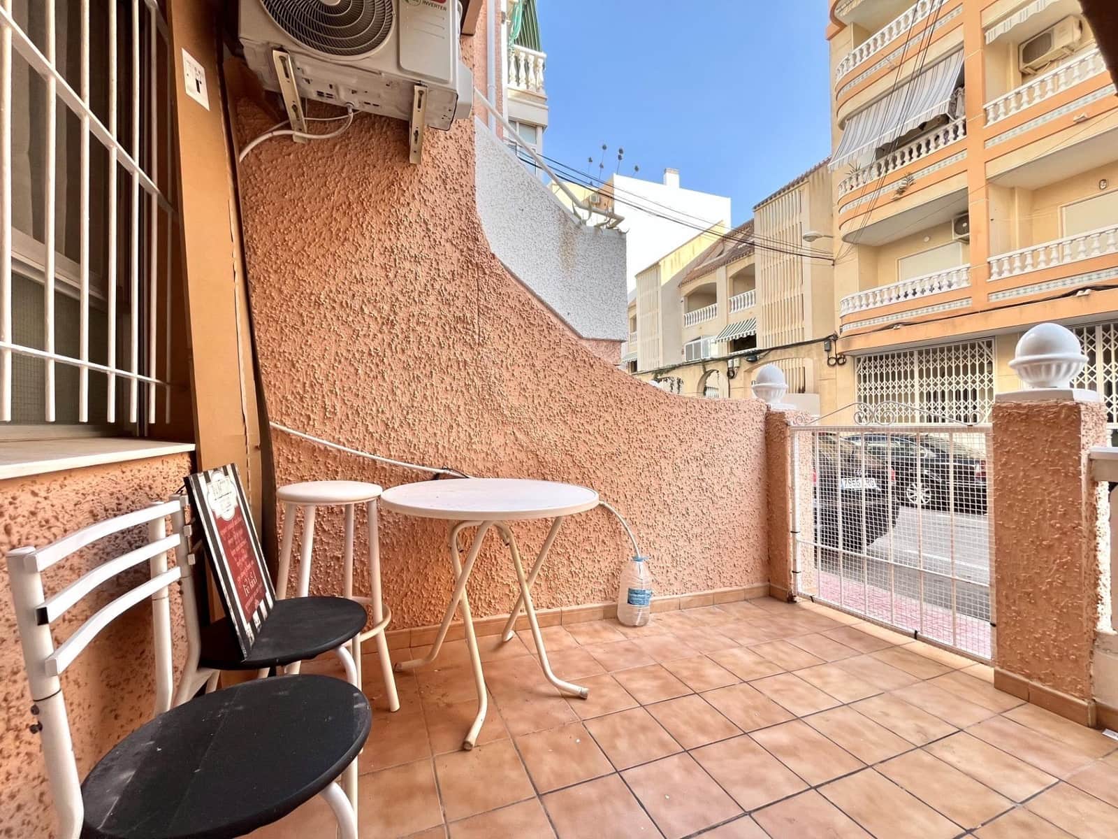 2 soverom Bungalow til salgs i Torrevieja - € 139 900 (Ref: 10161536)