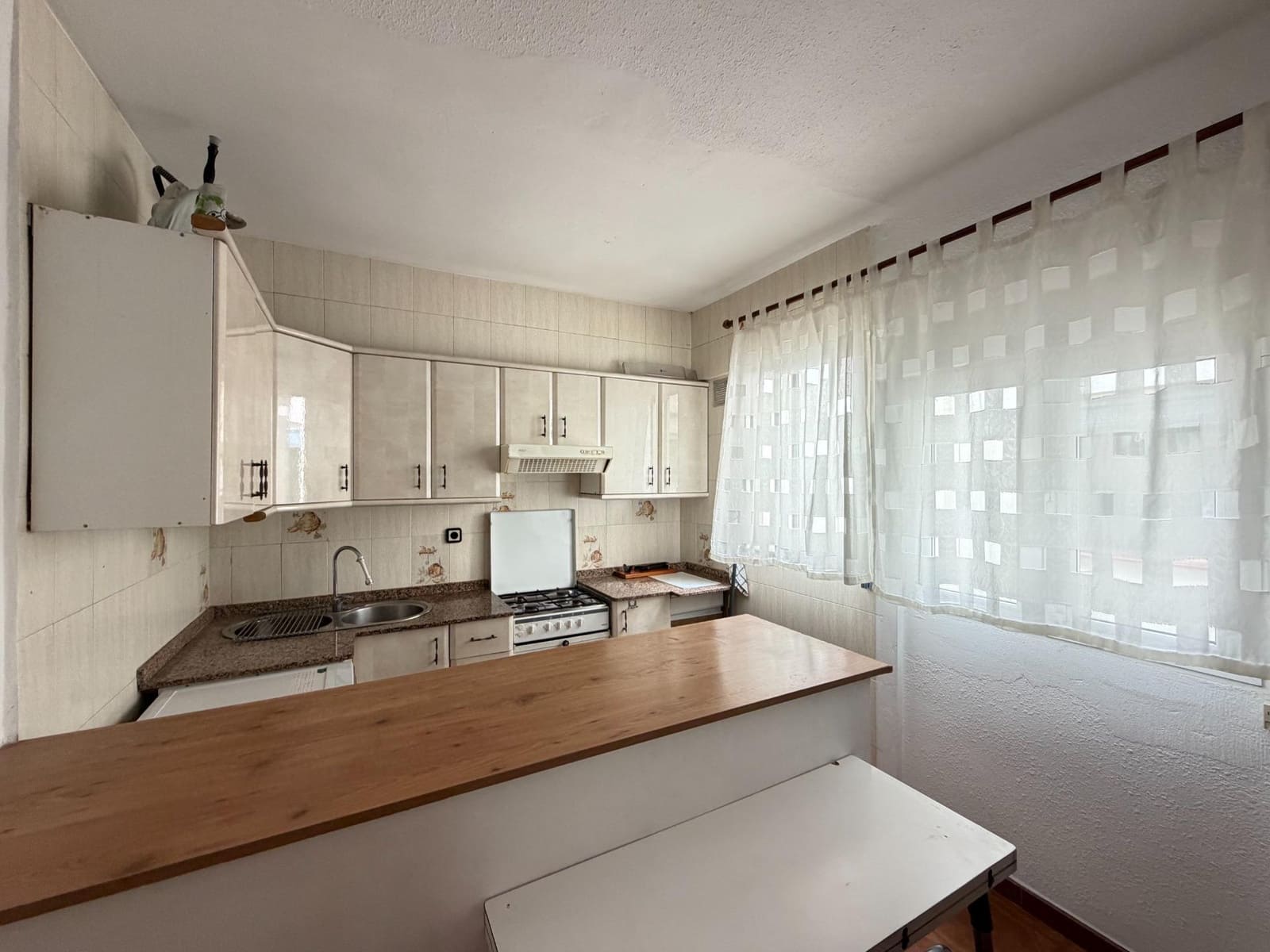 Apartamento de 3 habitaciones en Alicante / Alacant ciudad en venta - 140.000 € (Ref: 10161537)