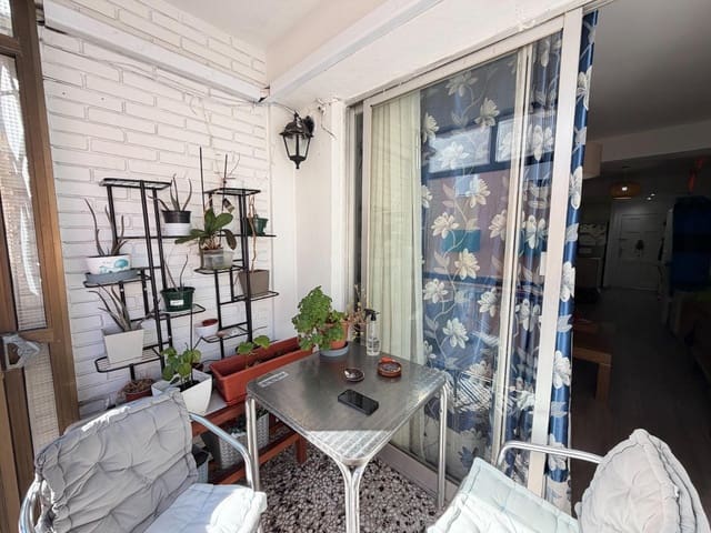 2 soveværelse Lejlighed til salg i Alicante by - € 210.000 (Ref: 10161538)