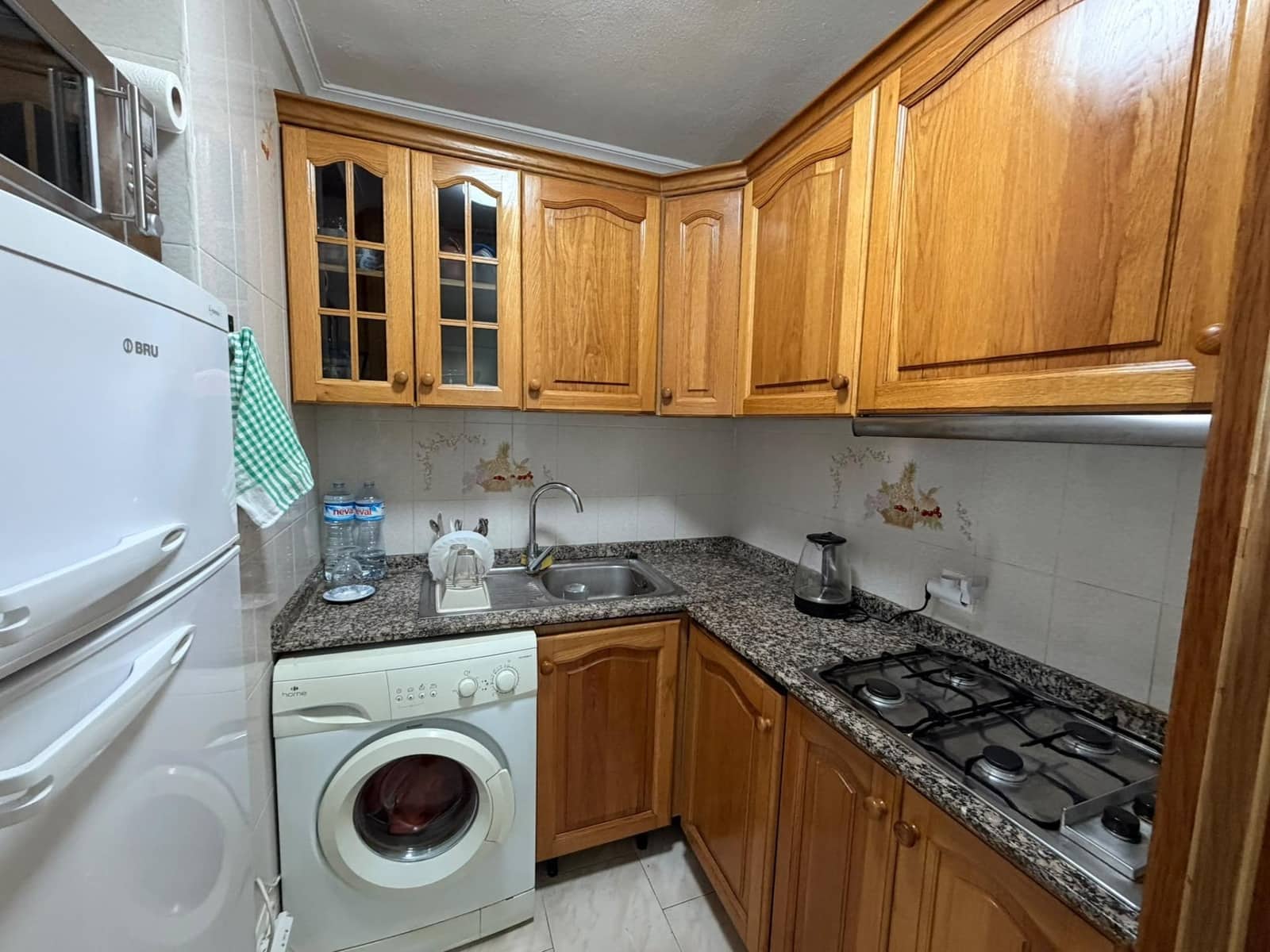 1 bedroom Flat for rent in Alicante / Alacant city with pool - € 850 (Ref: 10166716)