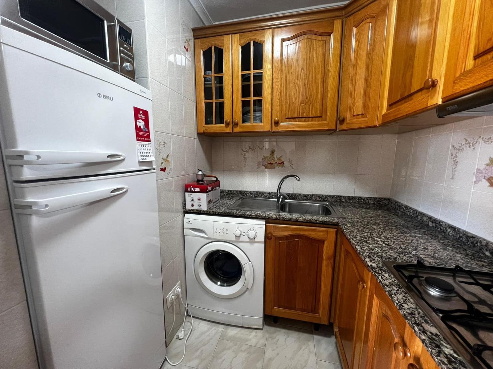 1 bedroom Flat for rent in Alicante / Alacant city with pool - € 850 (Ref: 10166716)