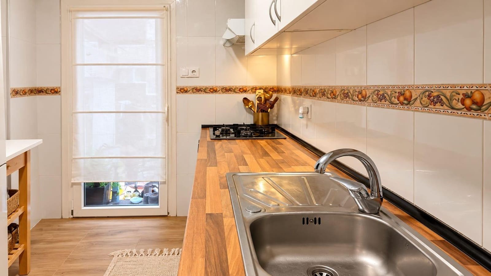 3 soveværelse Lejlighed til salg i Alicante by - € 120.000 (Ref: 10168475)