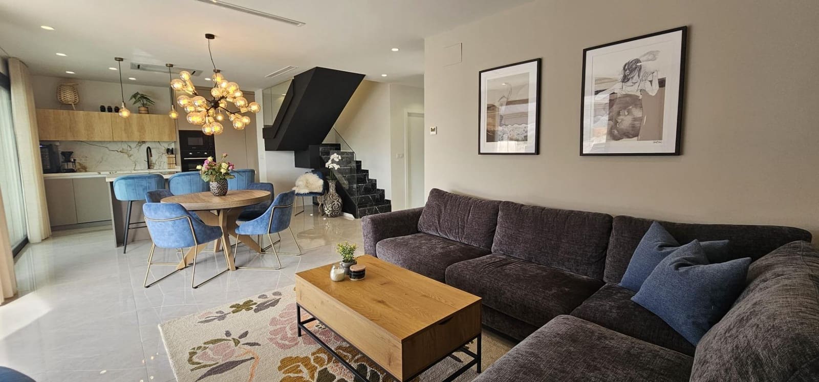 3 soveværelse Villa til leje i Finestrat - € 2.990 (Ref: 10168476)