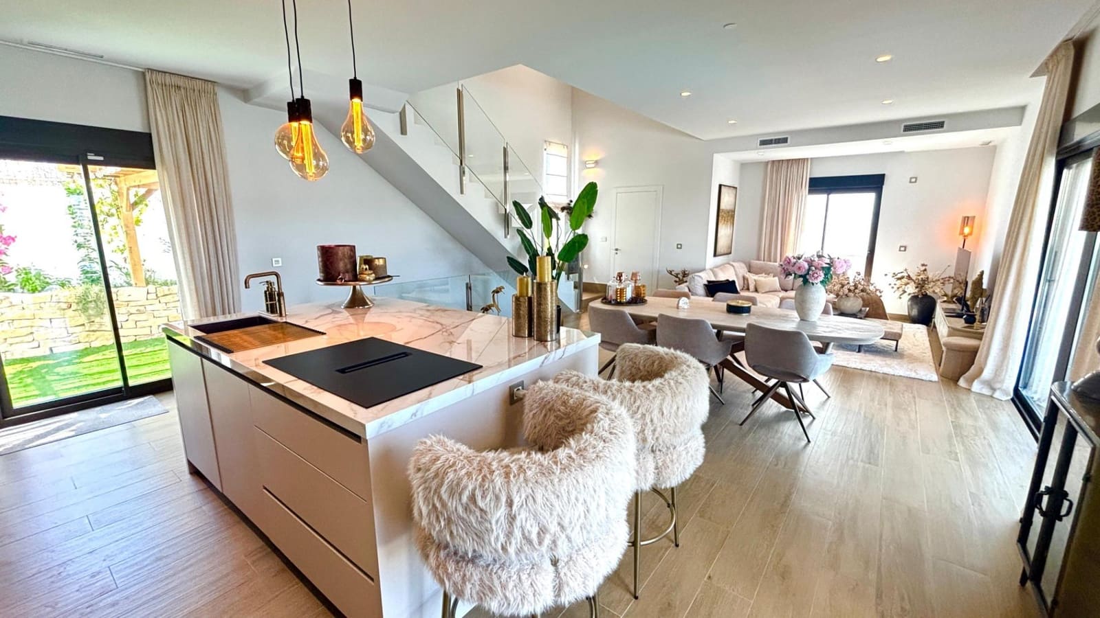 3 soveværelse Villa til salg i Finestrat med swimmingpool garage - € 849.000 (Ref: 10168477)