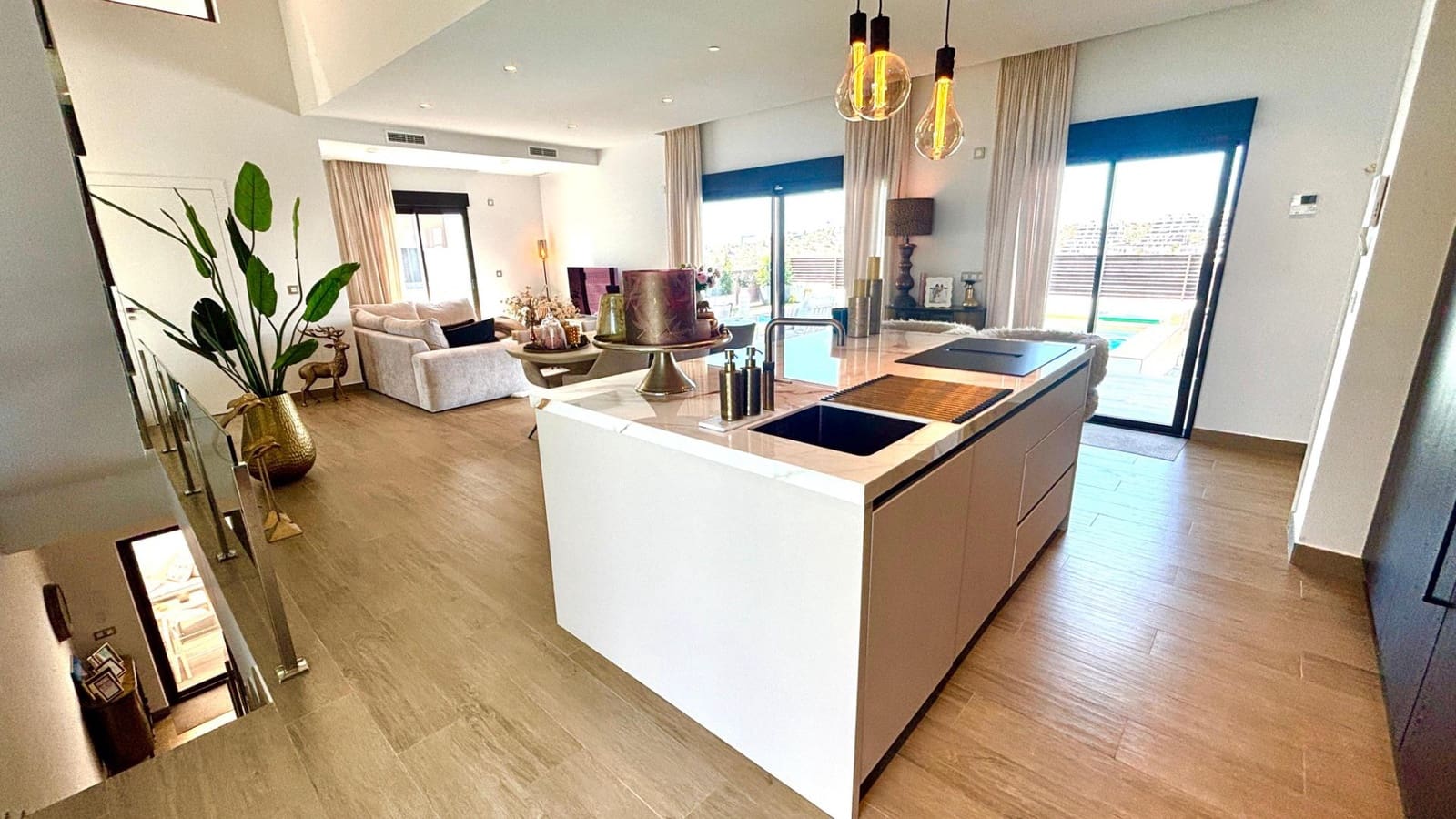 3 soveværelse Villa til salg i Finestrat med swimmingpool garage - € 849.000 (Ref: 10168477)