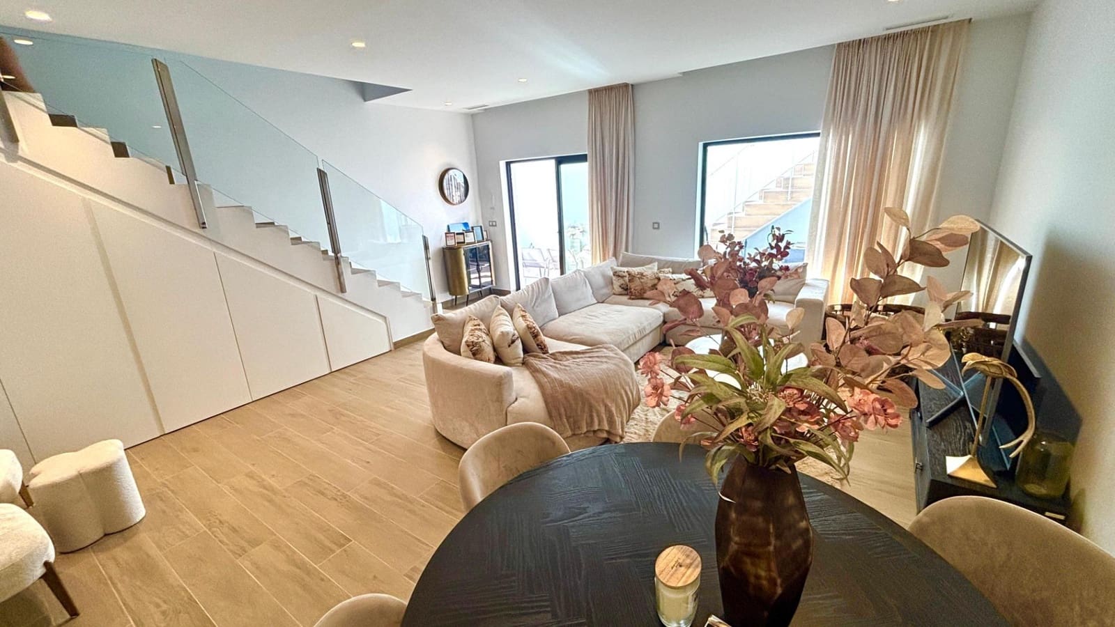 3 soveværelse Villa til salg i Finestrat med swimmingpool garage - € 849.000 (Ref: 10168477)
