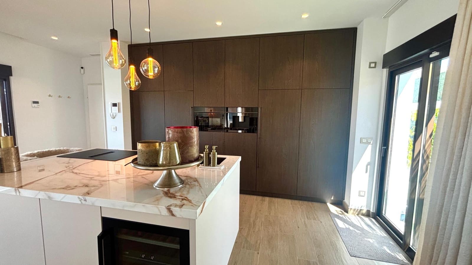 3 soveværelse Villa til salg i Finestrat med swimmingpool garage - € 849.000 (Ref: 10168477)