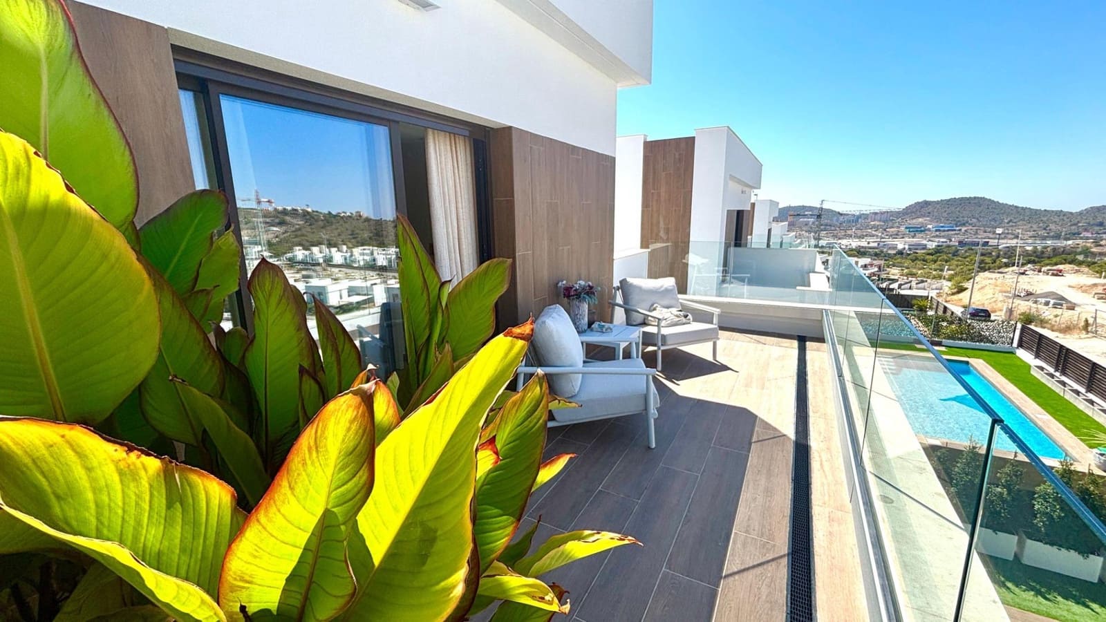 3 soveværelse Villa til salg i Finestrat med swimmingpool garage - € 849.000 (Ref: 10168477)