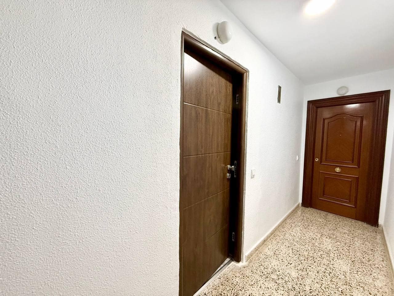 2 bedroom Apartment for sale in Torrevieja - € 249,000 (Ref: 10171732)