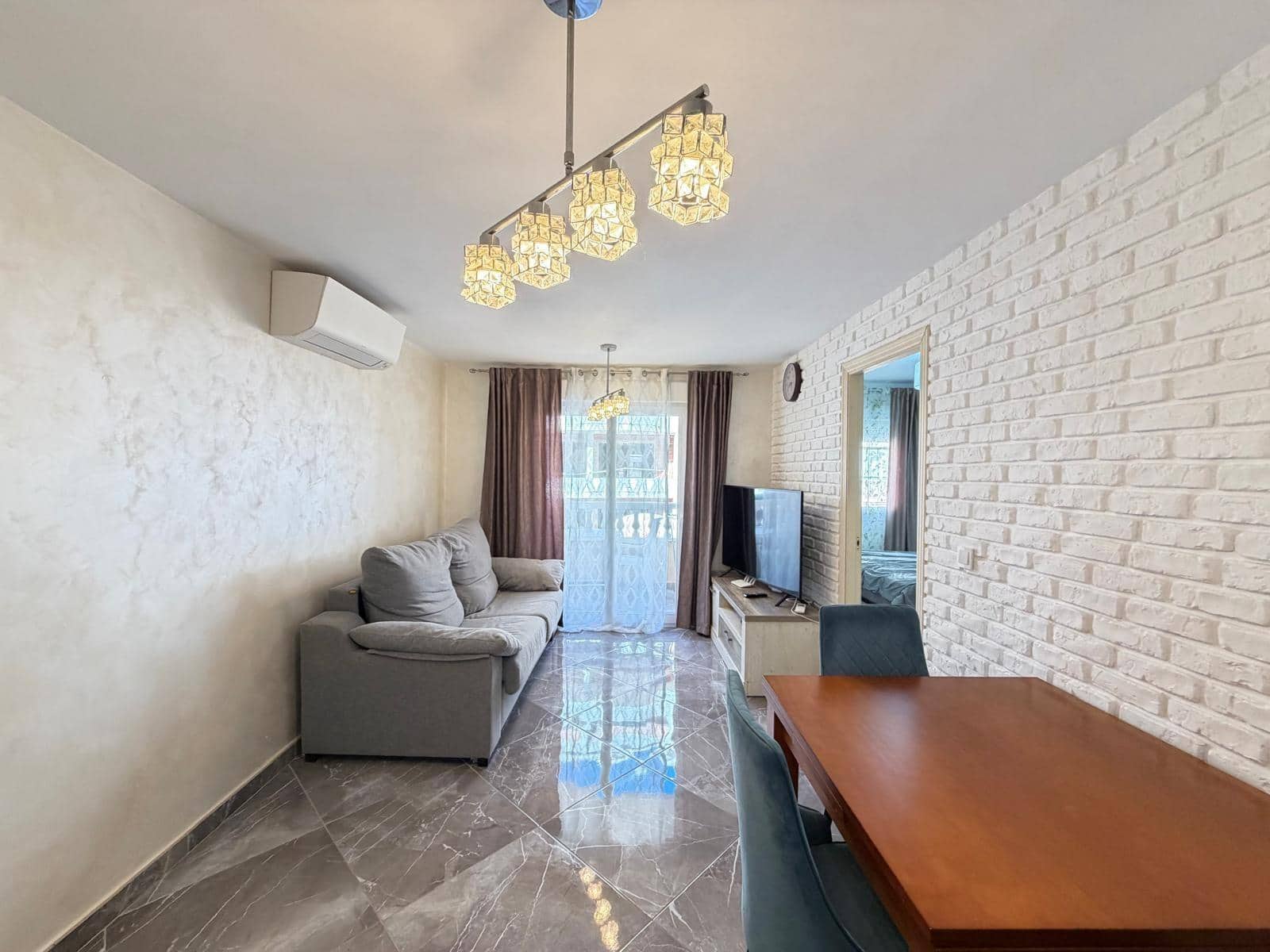 2 sypialnia Apartament na sprzedaż w Torrevieja z garażem - 210 000 € (Ref: 10171733)