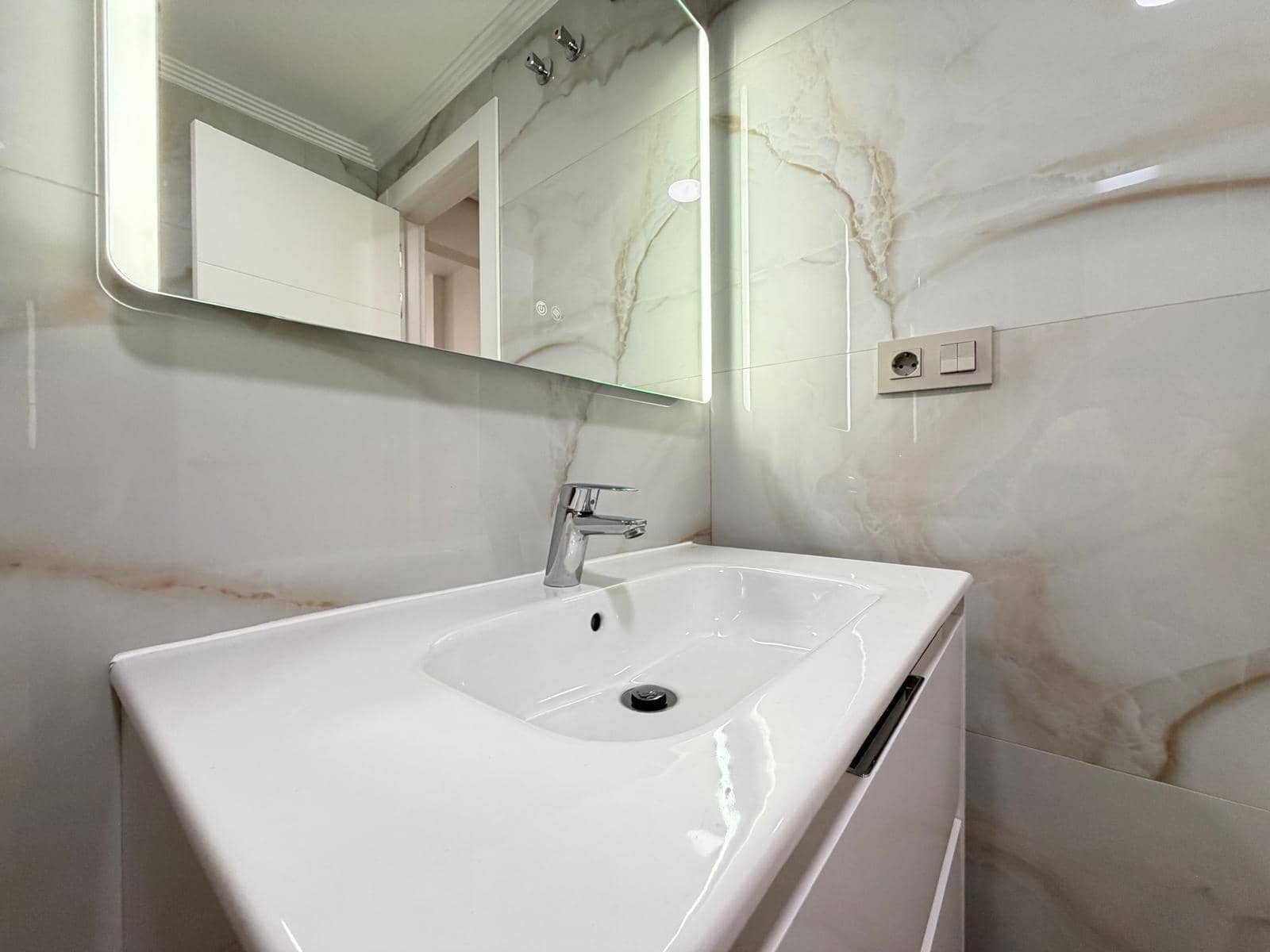 2 slaapkamer Appartement te koop in Torrevieja met zwembad - € 169.900 (Ref: 10171734)