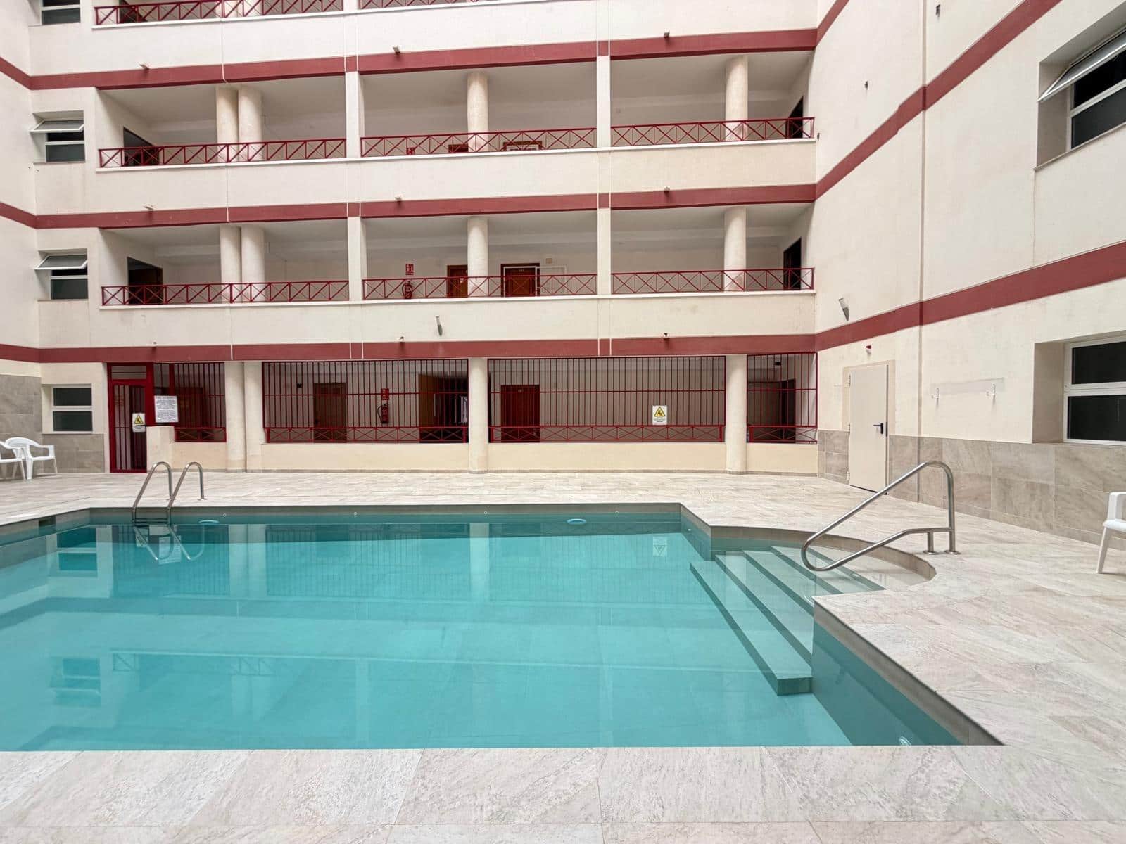 2 slaapkamer Appartement te koop in Torrevieja met zwembad - € 169.900 (Ref: 10171734)