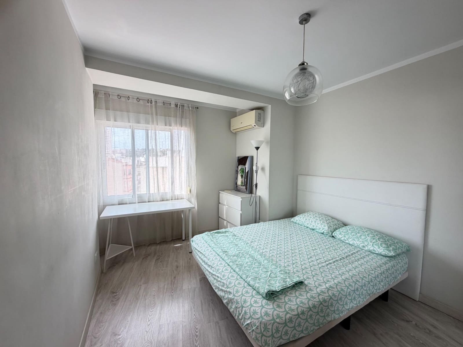 2 soveværelse Lejlighed til salg i Alicante by - € 199.900 (Ref: 10171735)