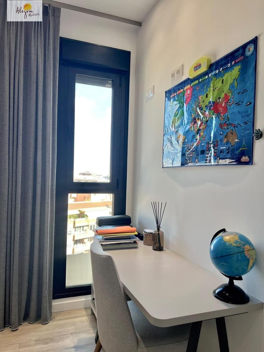 Apartamento de 3 habitaciones en València ciudad en venta con piscina garaje - 750.000 € (Ref: 10177189)