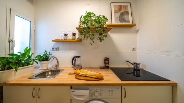 Piso de 2 habitaciones en San Diego, Madrid ciudad en venta - 179.500 € (Ref: 10177190)