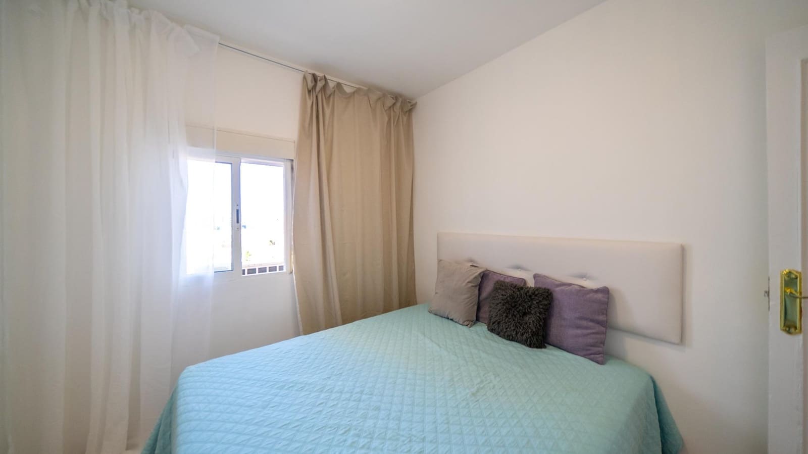 2 bedroom Flat for sale in Madrid city - € 179,500 (Ref: 10177190)