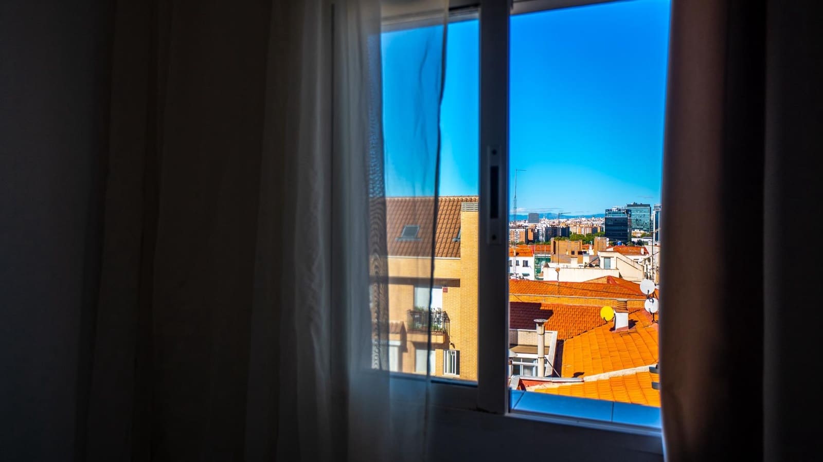 2 bedroom Flat for sale in Madrid city - € 179,500 (Ref: 10177190)