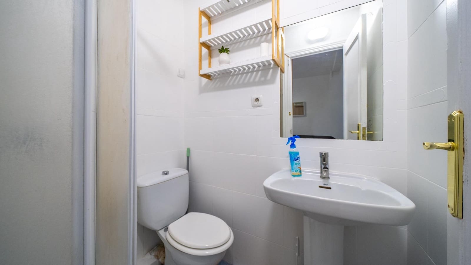 2 bedroom Flat for sale in Madrid city - € 179,500 (Ref: 10177190)