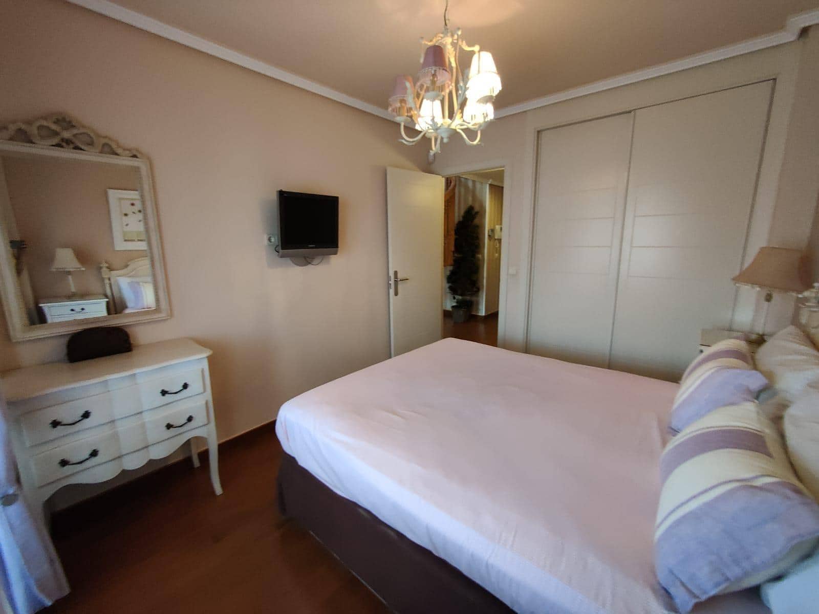 2 soveværelse Penthouse til leje i La Villajoyosa / Vila Joiosa med swimmingpool garage - € 2.000 (Ref: 10177193)