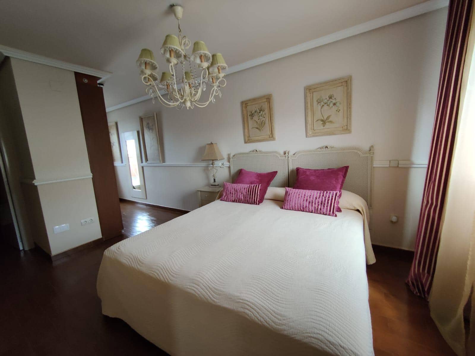 2 soveværelse Penthouse til leje i La Villajoyosa / Vila Joiosa med swimmingpool garage - € 2.000 (Ref: 10177193)