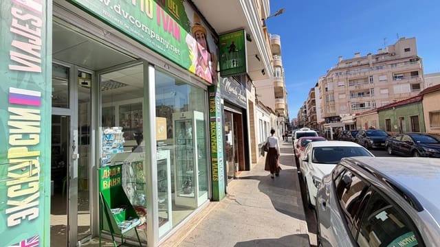 1 chambre Local Commercial à vendre à Torrevieja - 85 000 € (Ref: 10177194)