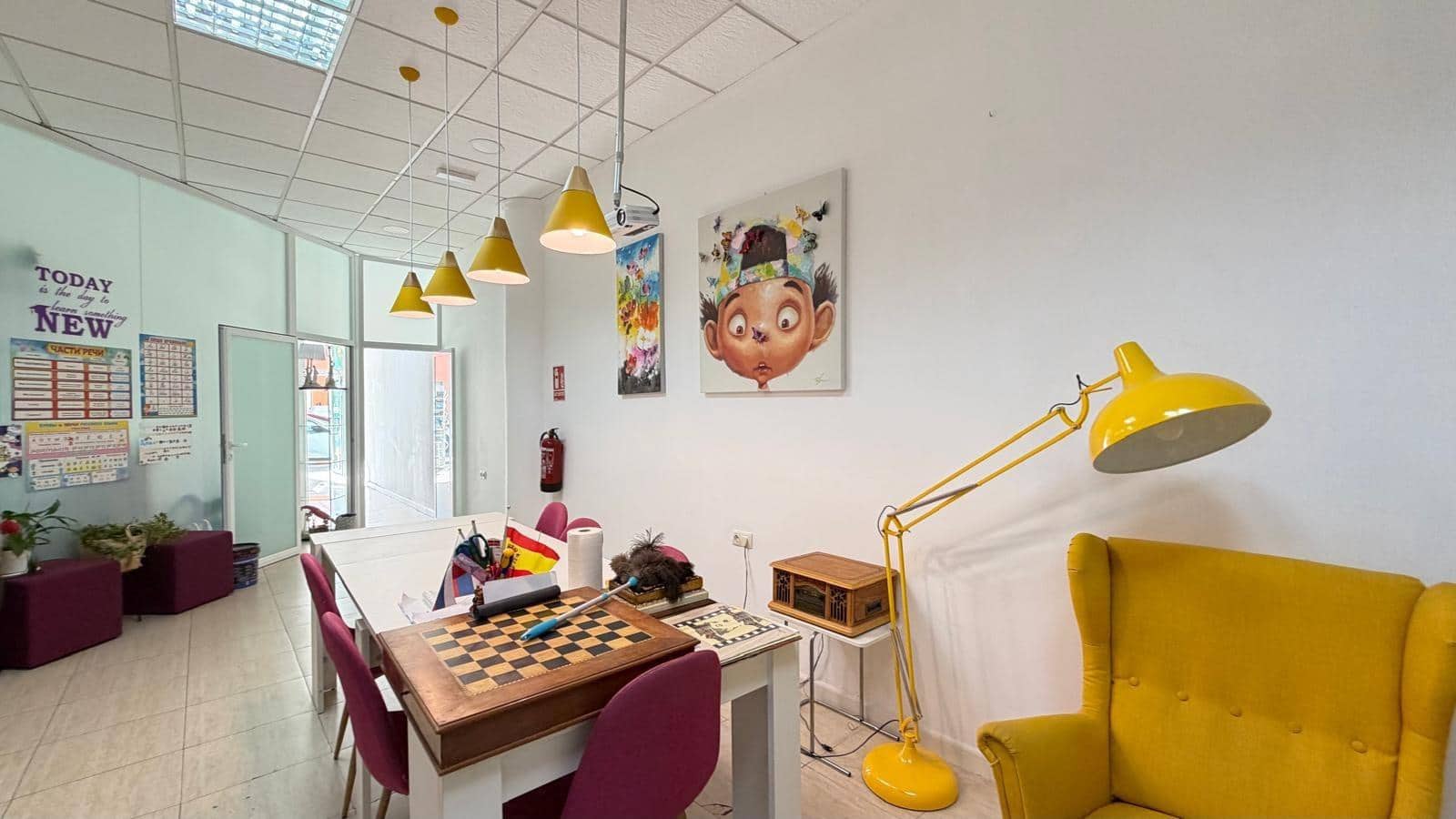 1 chambre Local Commercial à vendre à Torrevieja - 85 000 € (Ref: 10177194)