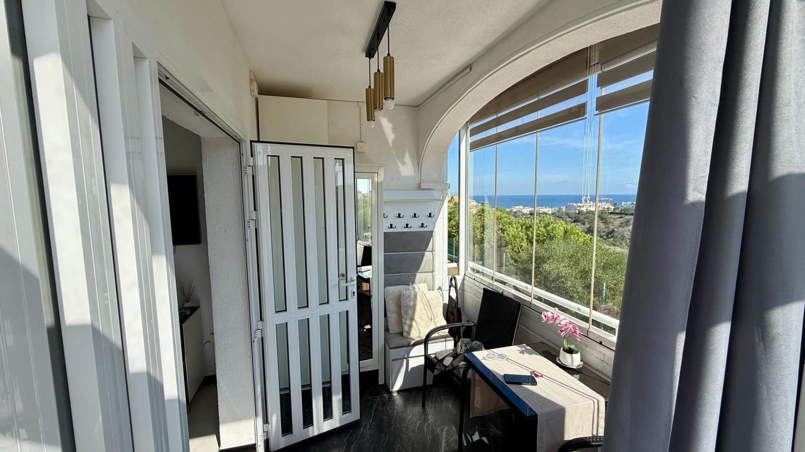 2 slaapkamer Bungalow te koop in Torrevieja met zwembad - € 199.000 (Ref: 10177196)