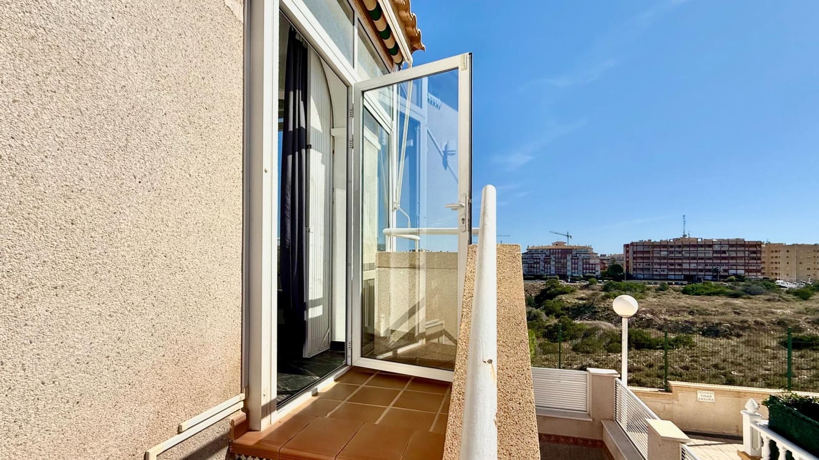2 slaapkamer Bungalow te koop in Torrevieja met zwembad - € 199.000 (Ref: 10177196)
