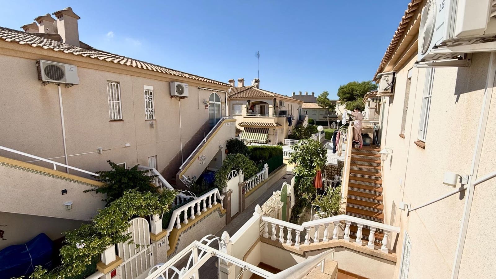 2 slaapkamer Bungalow te koop in Torrevieja met zwembad - € 199.000 (Ref: 10177196)