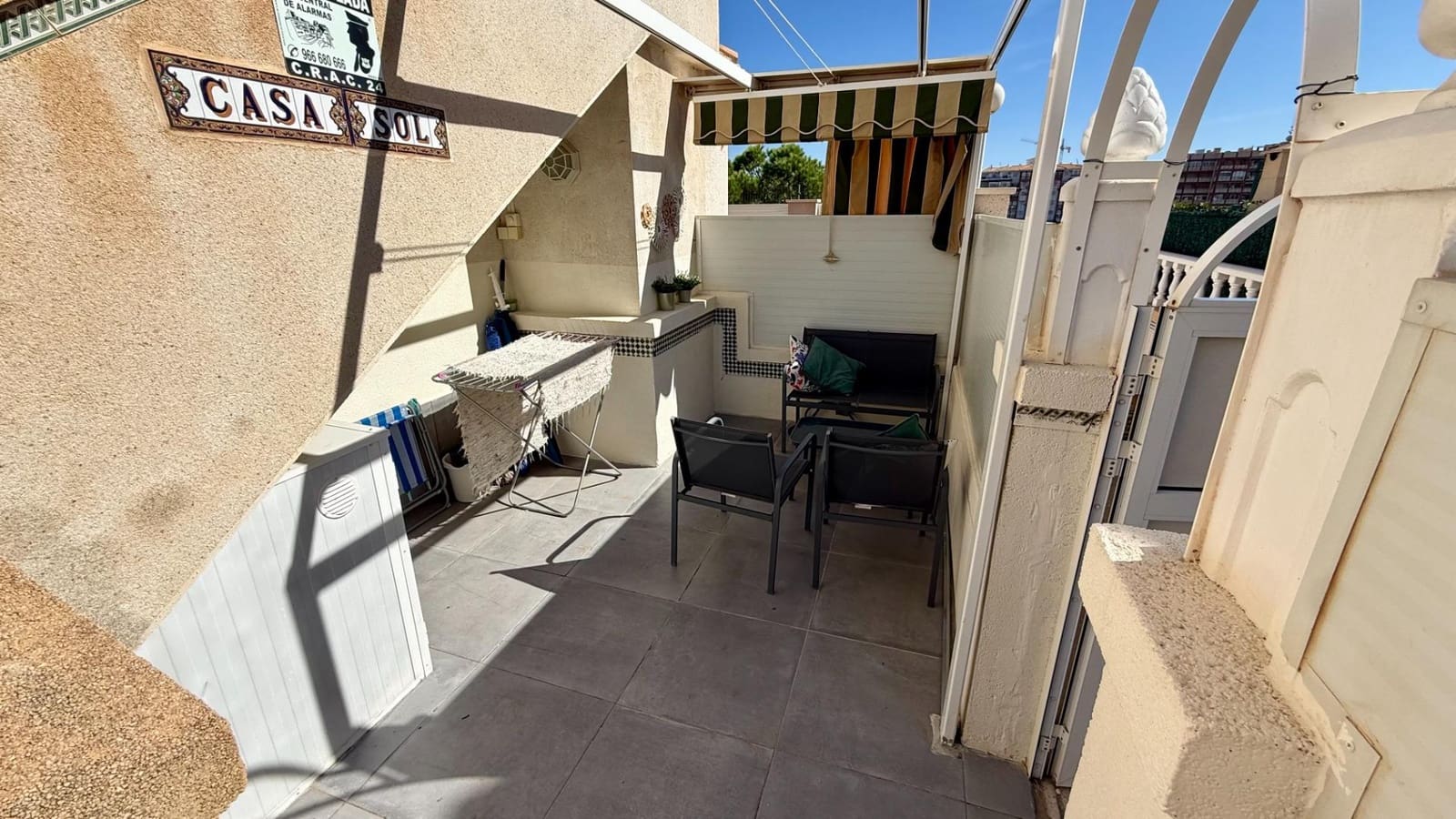 2 slaapkamer Bungalow te koop in Torrevieja met zwembad - € 199.000 (Ref: 10177196)