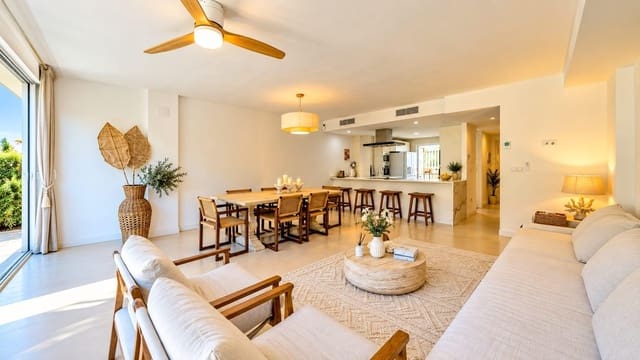 4 quarto Moradia em Banda para venda em Alicante Golf, Alicante cidade com piscina garagem - 650 000 € (Ref: 10180659)